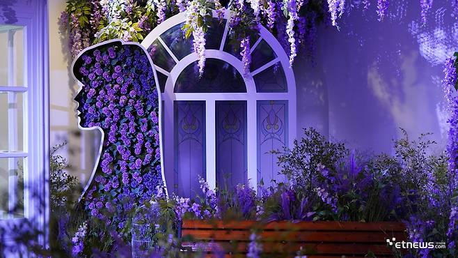 크리에이티브멋·EDAM엔터테인먼트 공동기획 아이유 15주년 전시회. (사진=EDAM엔터테인먼트 제공)