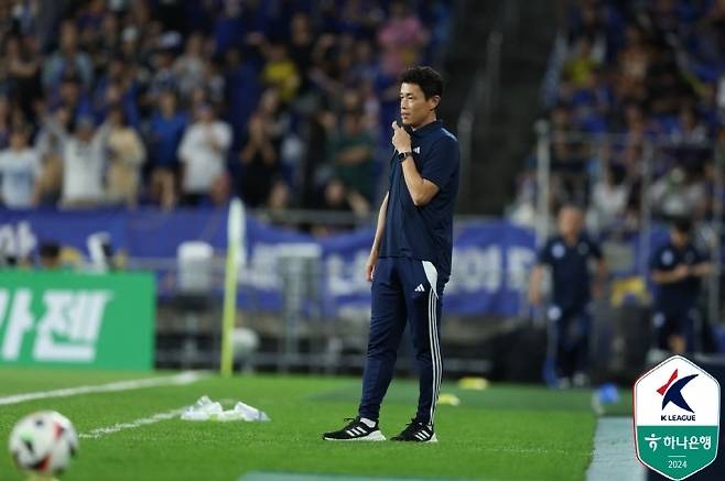 이경수 울산 HD FC 감독대행. 사진=한국프로축구연맹