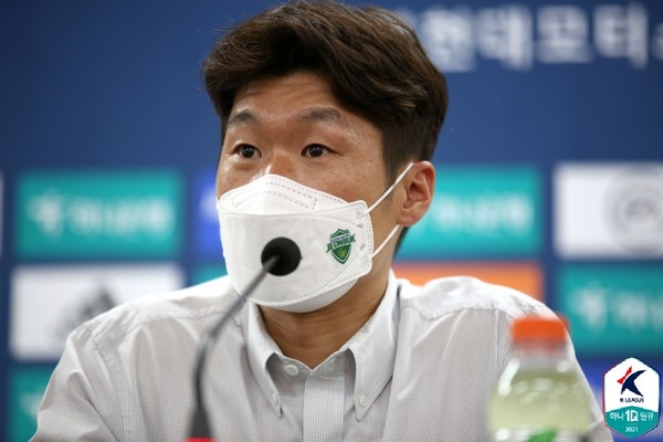 박지성 전북현대 어드바이저. 한국프로축구연맹