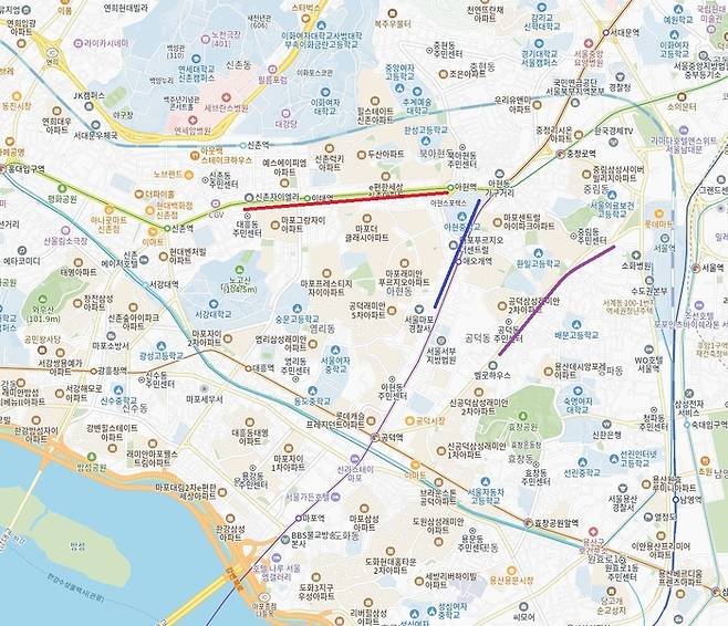 도성쪽에서 마포 방향으로  진출하는 고갯길. 대현은 빨간색,  만리재는 보라색, 그리고 이 두개의 큰 고개 중간의 작은 고개인 애오개가 파란색으로 표시돼 있다. [카카오맵 갭쳐]