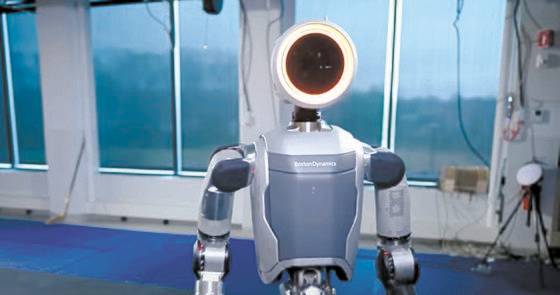 보스턴 다이내믹스 새 휴머노이드 로봇 '아틀라스' 공개. 사진 보스턴 다이내믹스