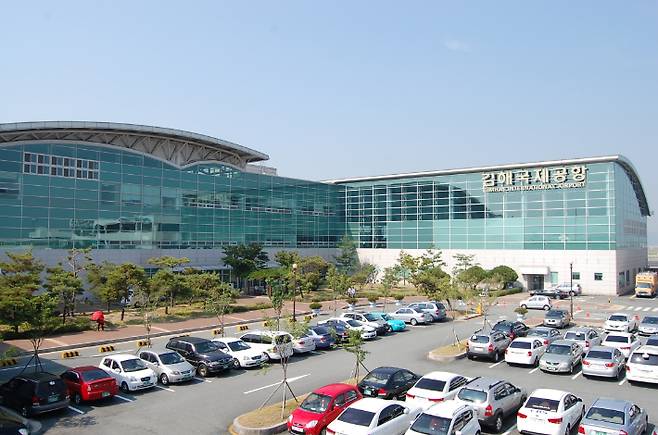 김해국제공항. 한국공항공사 부산지역본부 제공