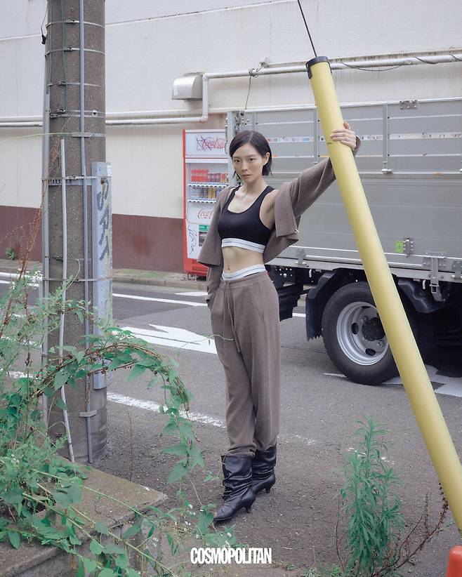 이솜/코스모폴리탄