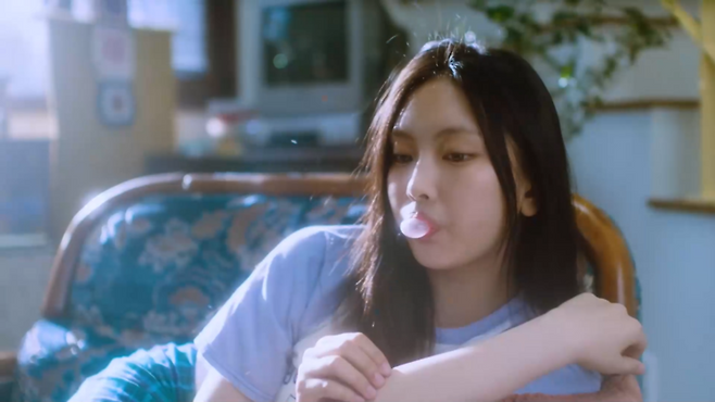 뉴진스 '버블 검' 뮤직비디오 / 사진 = 뮤비 캡처