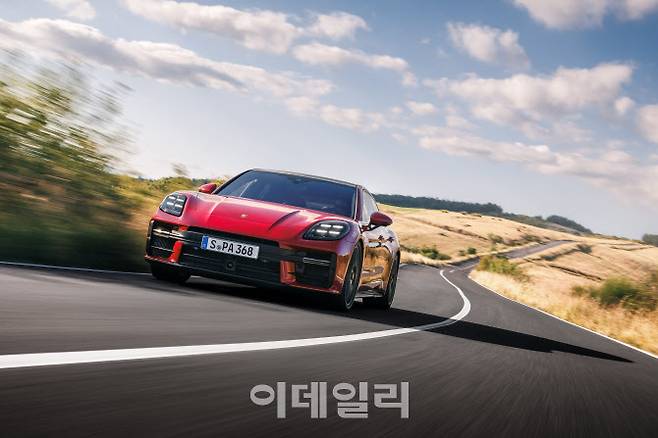 파나메라 GTS.(사진=포르쉐코리아)