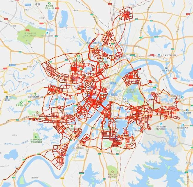 거미줄처럼 뻗은 우한의 자율주행 시범도로 현황/사진=우한시정부 홈페이지