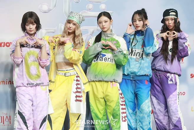 뉴진스 '표정은 시크하게'[★포토]