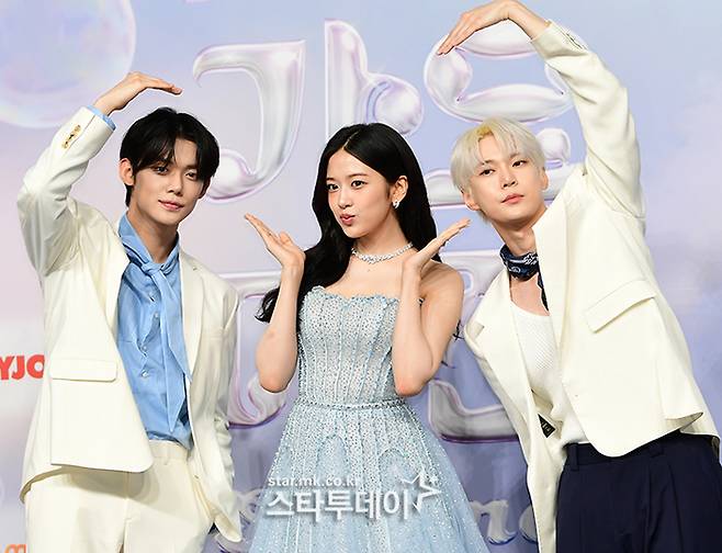 가요대전 서머 MC를 맡은 TXT 연준(왼쪽부터), 아이브 안유진, 엔시티 도영. <강영국 기자>