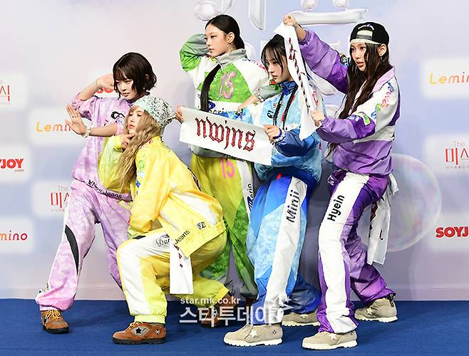그룹 뉴진스. <강영국 기자>