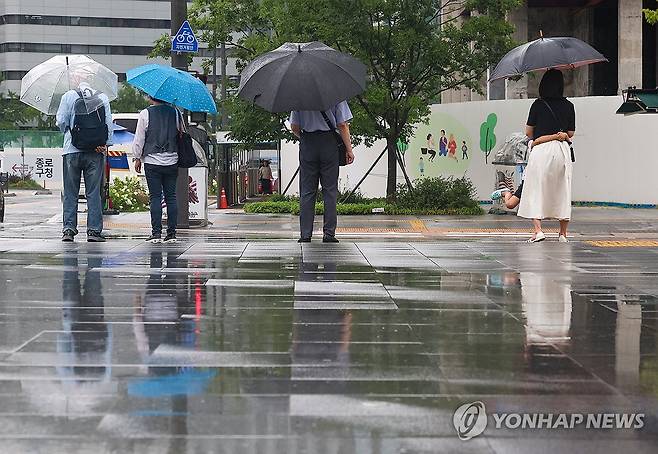 비 내리는 서울 [연합뉴스 자료사진]