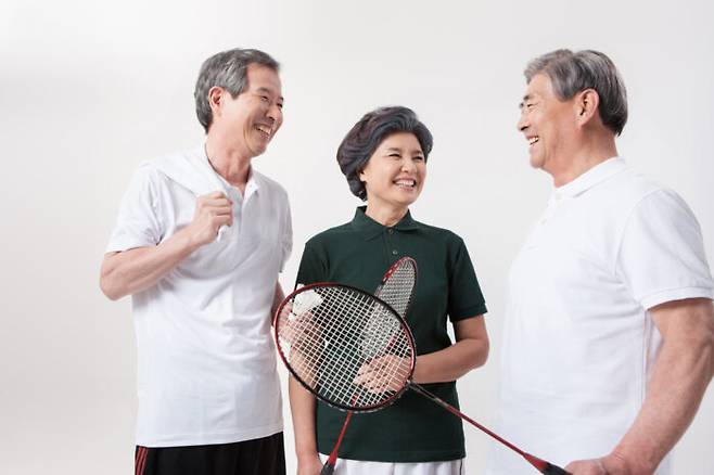 나이 들어서도 운동을 꾸준히 하면 치매를 예방하는 데 도움이 된다. [사진=클립아트코리아]