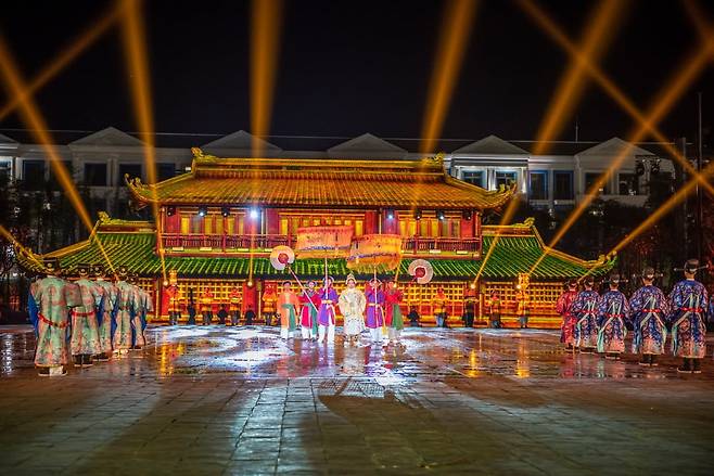 베트남 전통문화를 담은 '베트남의 정수' 공연 모습.