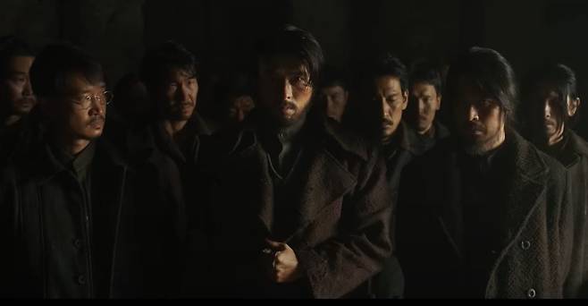 "Harbin," starring Hyun Bin (center) (CJ ENM)