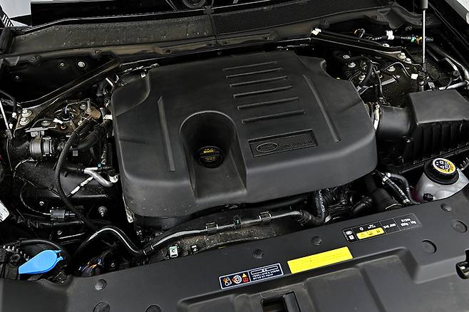 랜드로버 디펜더 90 P400 X. 김학수 기자