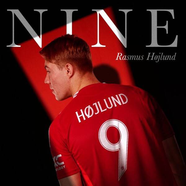 차기 시즌 9번 유니폼을 달고 뛰게 된 라스무스 호일룬. 사진┃맨체스터 유나이티드