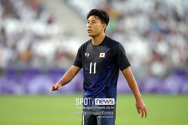 ▲ 58년 만에 올림픽 메달이 도전하는 일본 올림픽 축구 대표팀이 첫 경기부터 대승을 신고했다. 25일(한국시간) 조별리그 첫 경기에서 파라과이를 5-0으로 꺾었다. 일본 올림픽 대표팀은 이번 대표팀에 쿠보 다케후사를 선발하지 못했지만 출전 의사를 밝힌 엔도 와타루 등 와일드카드를 한 명도 뽑지 않으면서 기존 전력에 대한 자신감을 드러내고 있다.