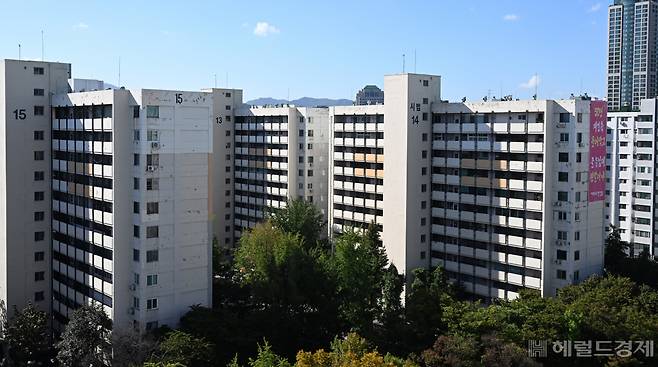 서울 영등포구 여의도 시범아파트 일대 모습. 임세준 기자