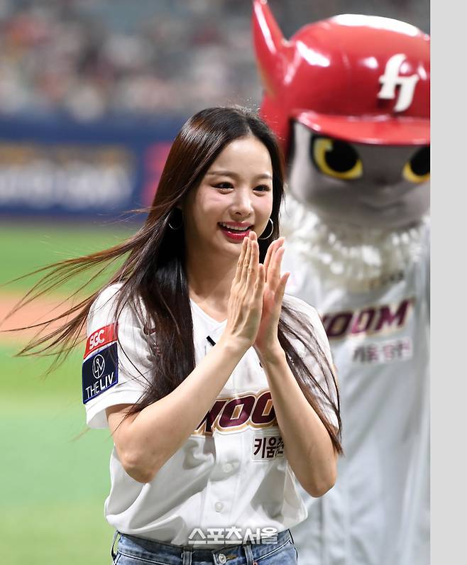 ‘1호 엔터히어로 솔지’