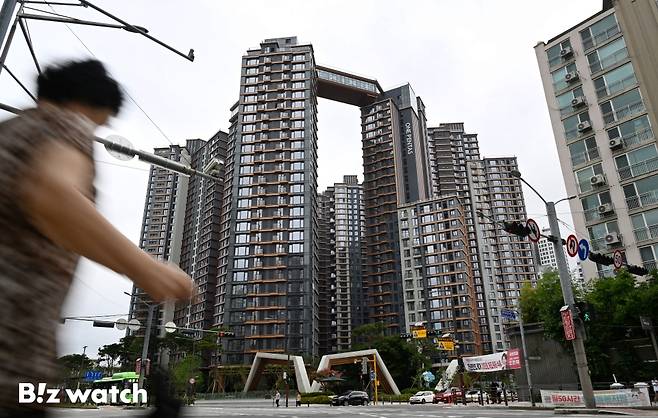 서초구 반포동 래미안 원펜타스가 29일 특별공급을 시작으로 30~31일 1순위, 내달 1일 2순위 청약을 진행한다./사진=이명근 기자 qwe123@