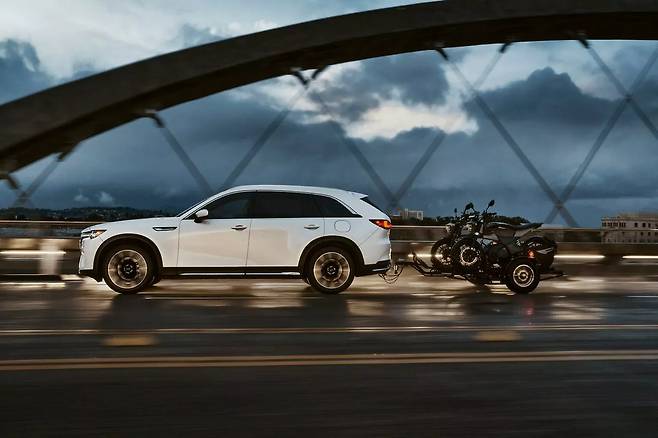 마쯔다 CX90
