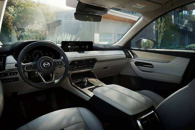 마쯔다 CX90