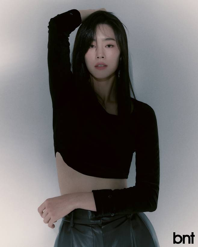 톱은 샵사이다 제품.