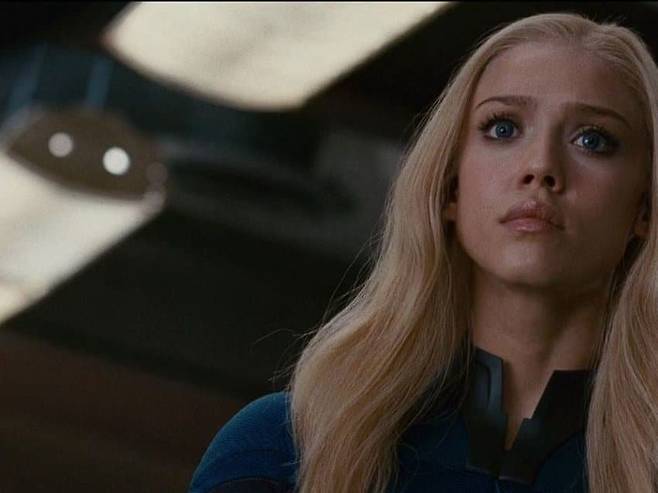 판타스틱4 시절 제시카 알바 미모..gif