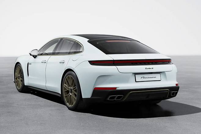 포르쉐 파나메라 터보 S E 하이브리드