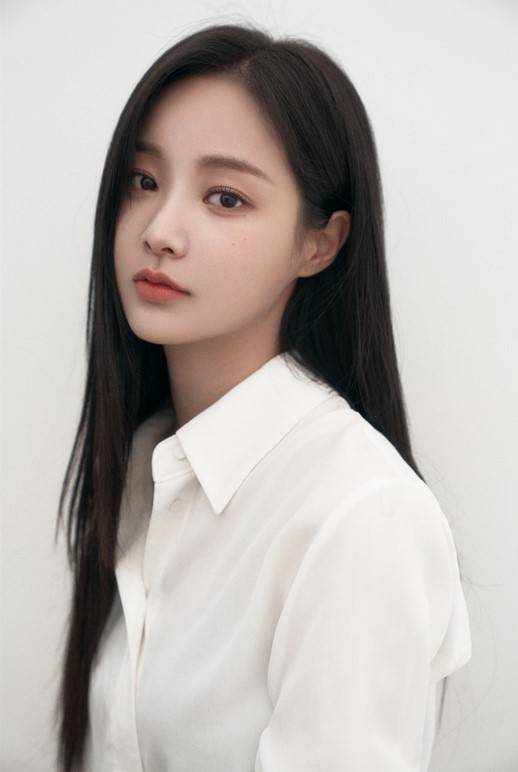 사진: 배우 연우 (제공: 9아토 엔터테인먼트)