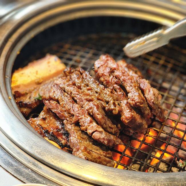 서울 을지로 ‘청기와타운’의 갈비구이