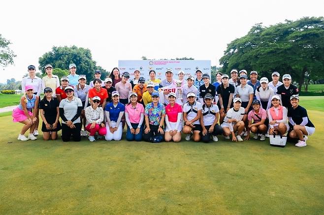 KLPGA투어 인터내셔널 퀄리파잉 토너먼트 출전자 단체 사진. [KLPGA 제공. 재판매 및 DB 금지]