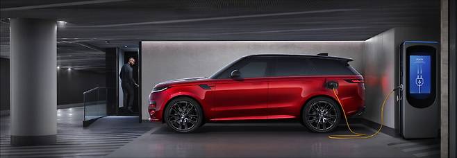 올 뉴 레인지로버 스포츠 P550e Dynamic HSE&nbsp;