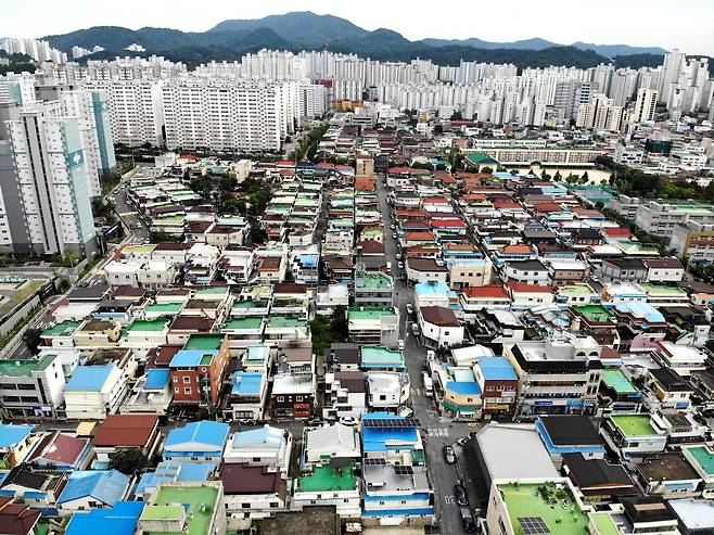 광주시내 폭염 취약지역으로 꼽히는 남구 방림동 일대. 천권필 기자