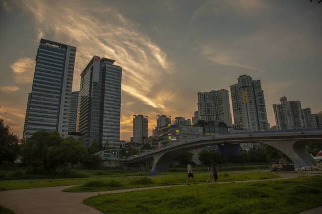 탄천. 경기관광공사 제공