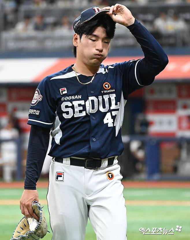 두산 투수 곽빈은 17일 수원 KT위즈파크에서 열릴 '2024 신한 SOL Bank KBO 리그' KT와 주말 3연전 두 번쨰 경기에서 선발 등판했다. 이날 7⅔이닝 2실점으로 승리 투수가 됐다. 교체 사인을 거부하면서까지 책임감을 선보여 팀 승리에 혁혁한 공을 세웠다. 엑스포츠뉴스 DB