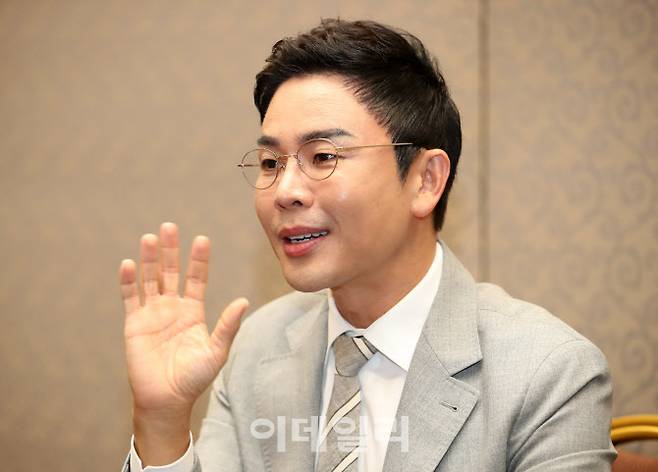 ‘역사 스토리텔러’ 설민석 단꿈아이 대표가 최근 서울 강남구 코엑스에서 이데일리와 인터뷰를 하고 있다. (사진=방인권 기자)
