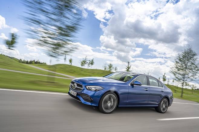 &nbsp;메르세데스-벤츠&nbsp;C클래스