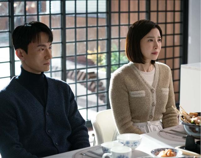 14일 새로 시작한 KBS 드라마 '완벽한 가족'은 배우 김병철과 윤세아가 주연을 맡았다. KBS 제공