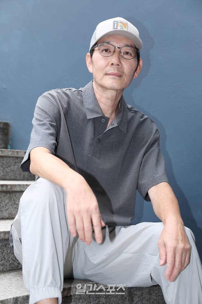 박정원 음악감독이 1일 오후 서울 마포구 합정동에서 진행된 일간스포츠와의 인터뷰에 앞서 포즈를 취하고 있다. 서병수 기자 qudtn@edaily.co.kr /2024.08.01/