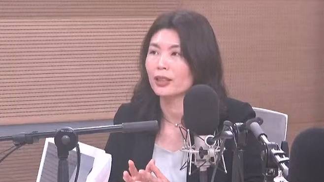 KBS 라디오 '전격시사'에 출연한 유혜미 저출생대응수석비서관 [KBS1 라디오 유튜브 캡처]