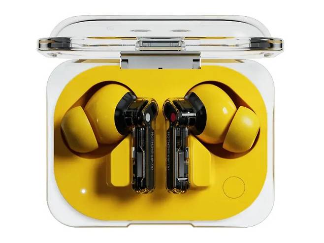 뉴진스 민지 사용하는 이어폰을 알려진 낫싱 이어 a [낫싱 제공]