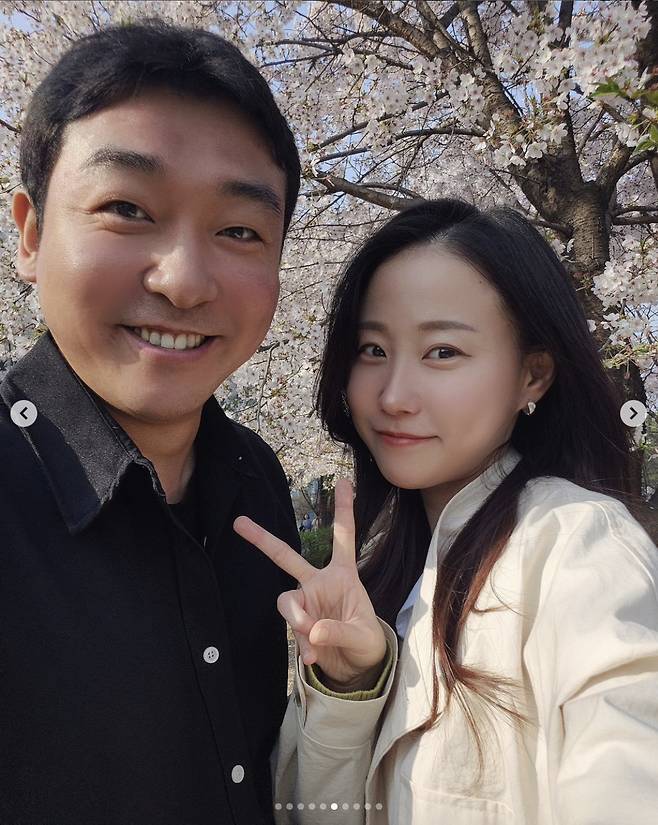 '나는 솔로' 상철(왼쪽), 현숙. 사진 출처=상철, 현숙 커플 계정
