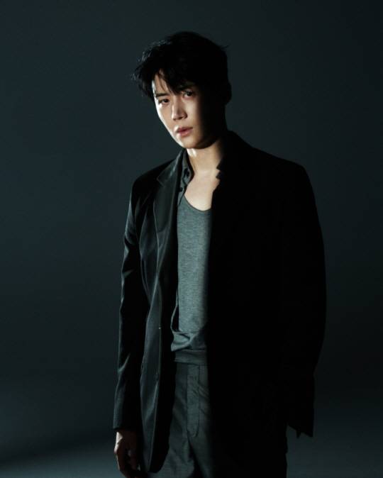 배우 김선호