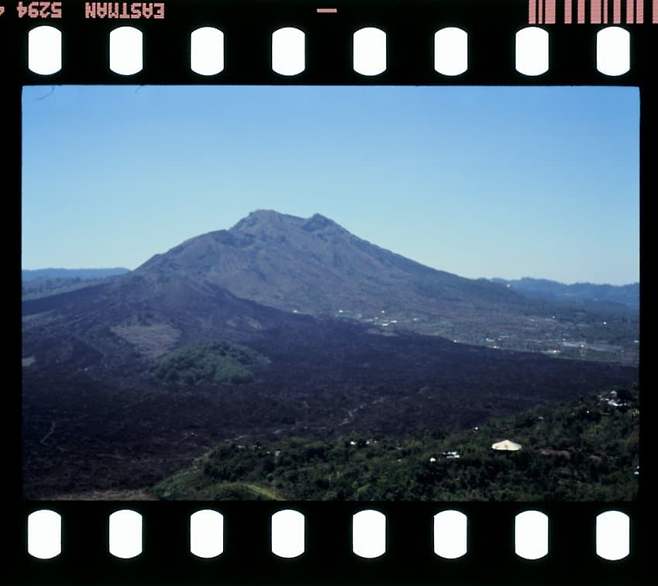 09e58971b2846df123e68f91379c706b149700c110038468dafb189a8086a4907a77970f0de8af2a9ac408f0cbf8605ec027dc19