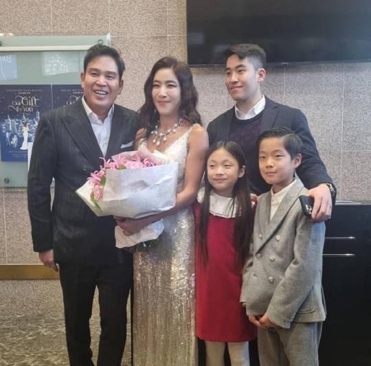 정용진 신세계그룹 회장 가족.<연합뉴스>