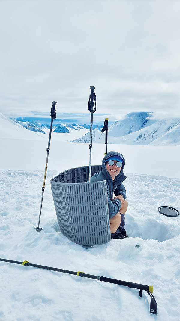 데날리에선 용변을 모두 수거해 가야 한다.
