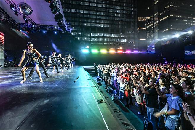 Dancers perform during the opening performance that took place at Gwanghwamun Square on Wednesday. (Sejong Center for the Performing Arts)