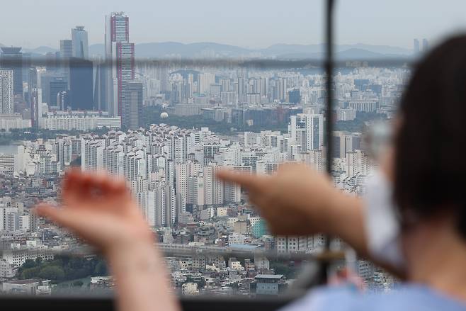 27일 서울 시내 아파트. [연합]