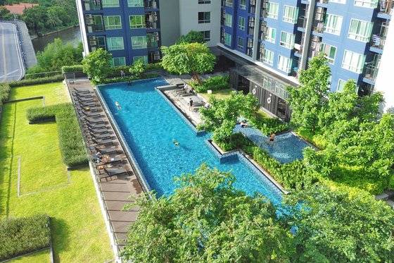 한 달 400달러에 빌린 온눗의 숙소. 온눗은 가성비 좋은 숙소가 많은 동네다. [사진 김은덕·백종민]