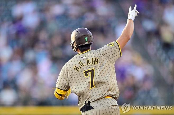 구단 스프링캠프 시설서 타격 감각 끌어올리는 김하성  [게티이미지/AFP=연합뉴스 자료사진]